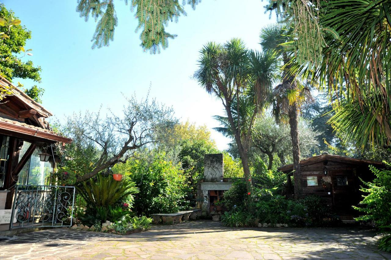 Casa Pontecorvi Bed and Breakfast Velletri Exteriör bild