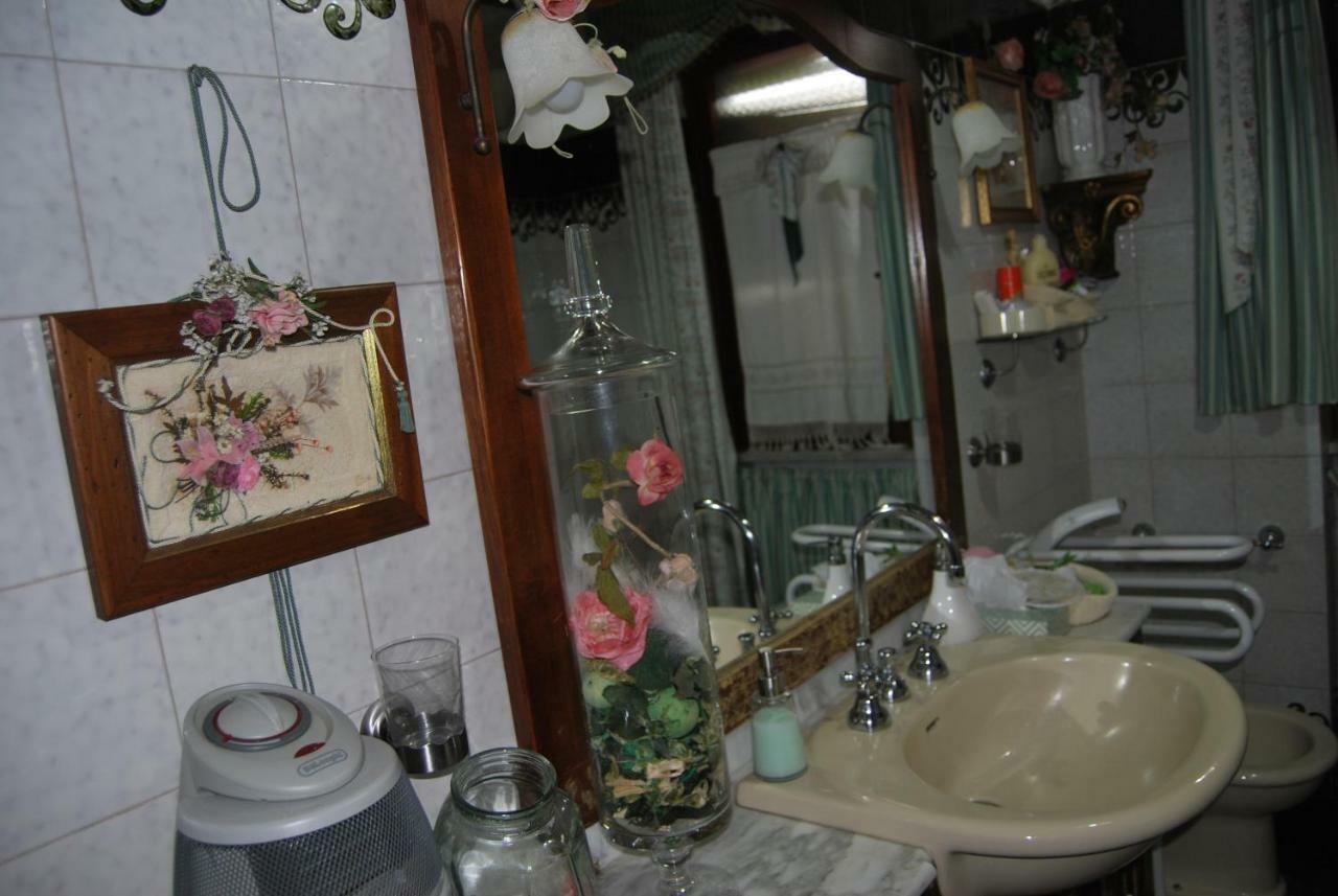Casa Pontecorvi Bed and Breakfast Velletri Exteriör bild