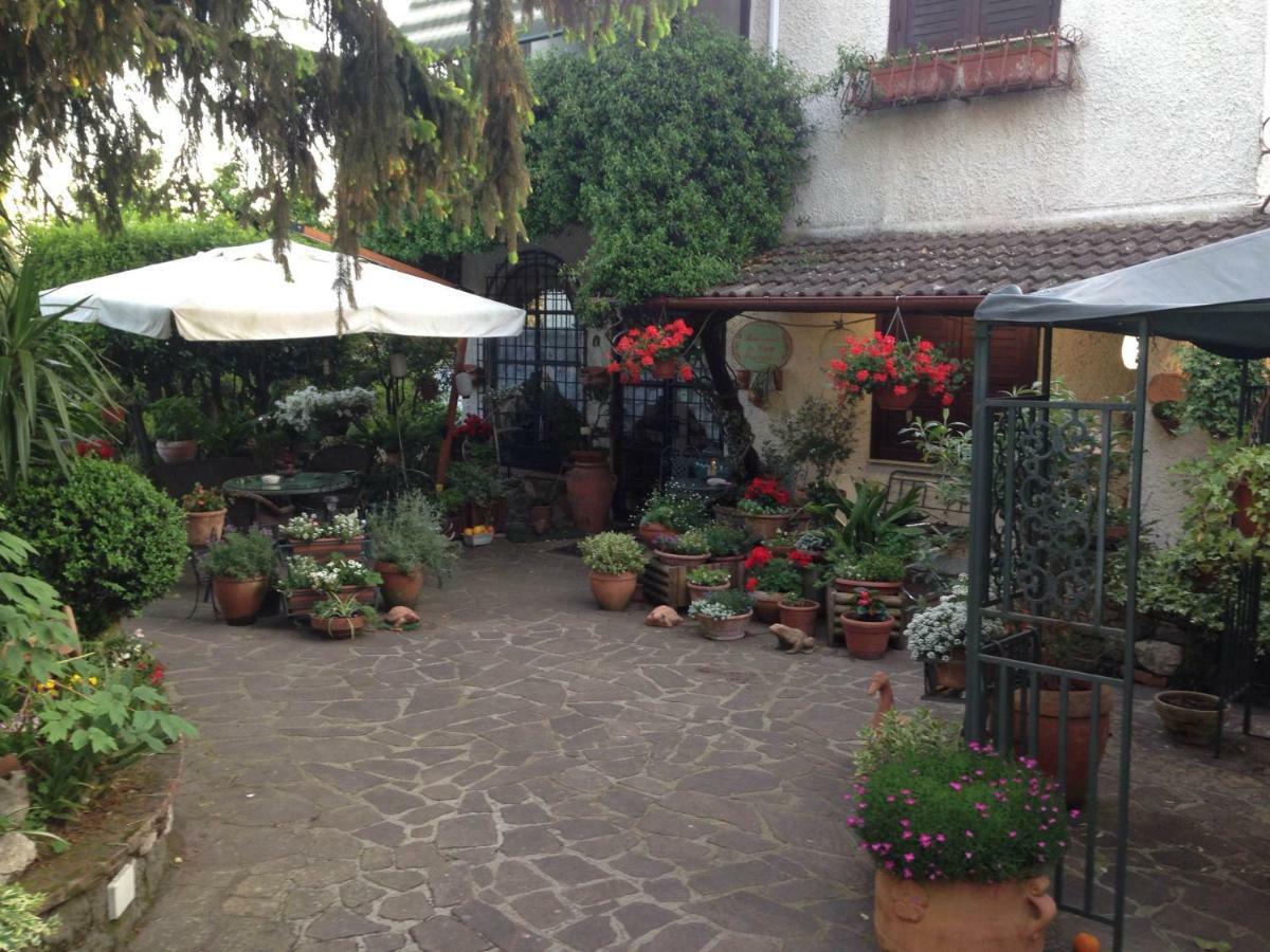 Casa Pontecorvi Bed and Breakfast Velletri Exteriör bild